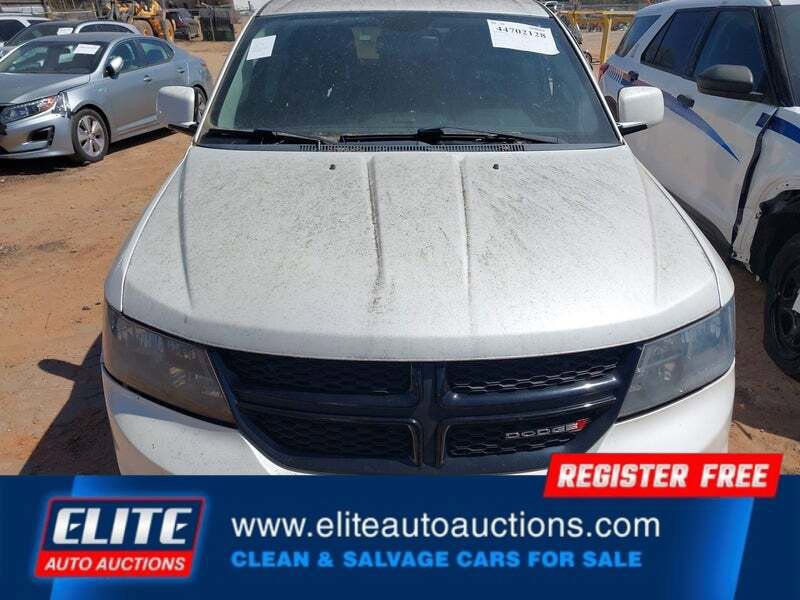 Used 2017 Dodge Journey Crossroad w/ Rear Seat Video Group I image 11