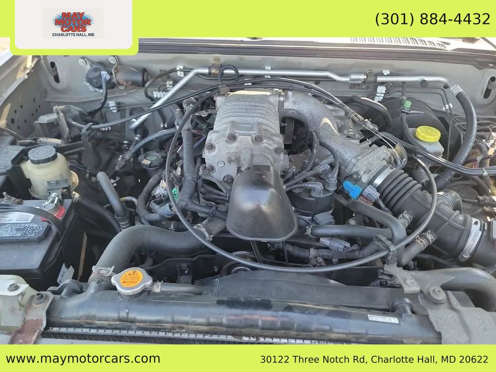 Used 2004 Nissan Frontier S/C AWD/4WD image 10
