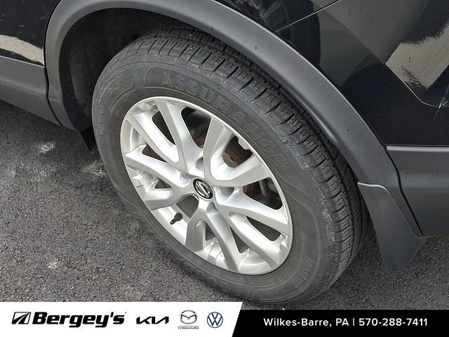 Used 2021 Nissan Rogue Sport SV image 9