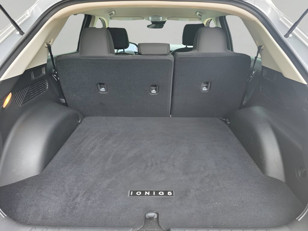 Used 2024 Hyundai Ioniq 5 SE AWD/4WD image 6