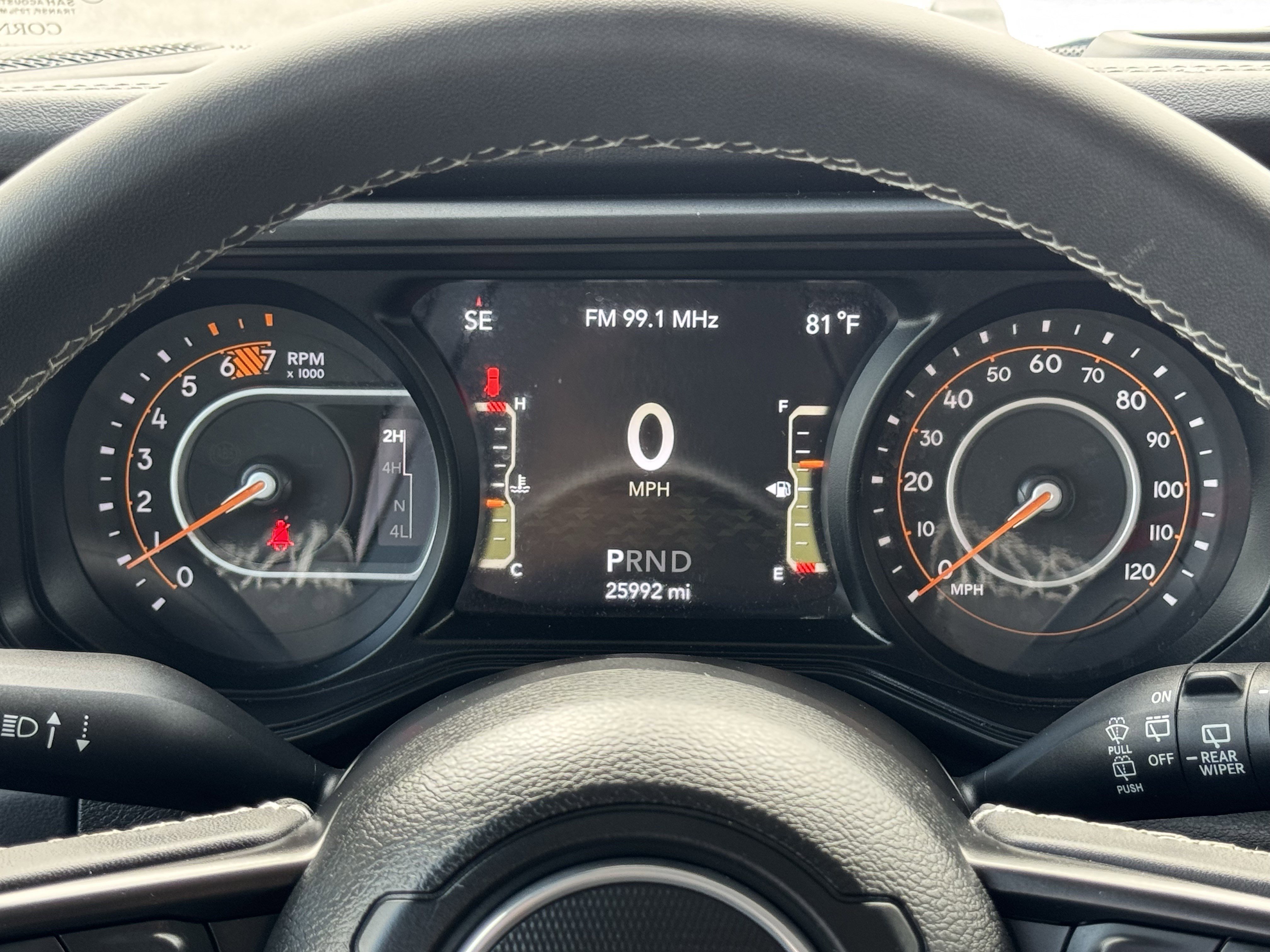 Used 2025 Jeep Wrangler Unlimited Rubicon image 16