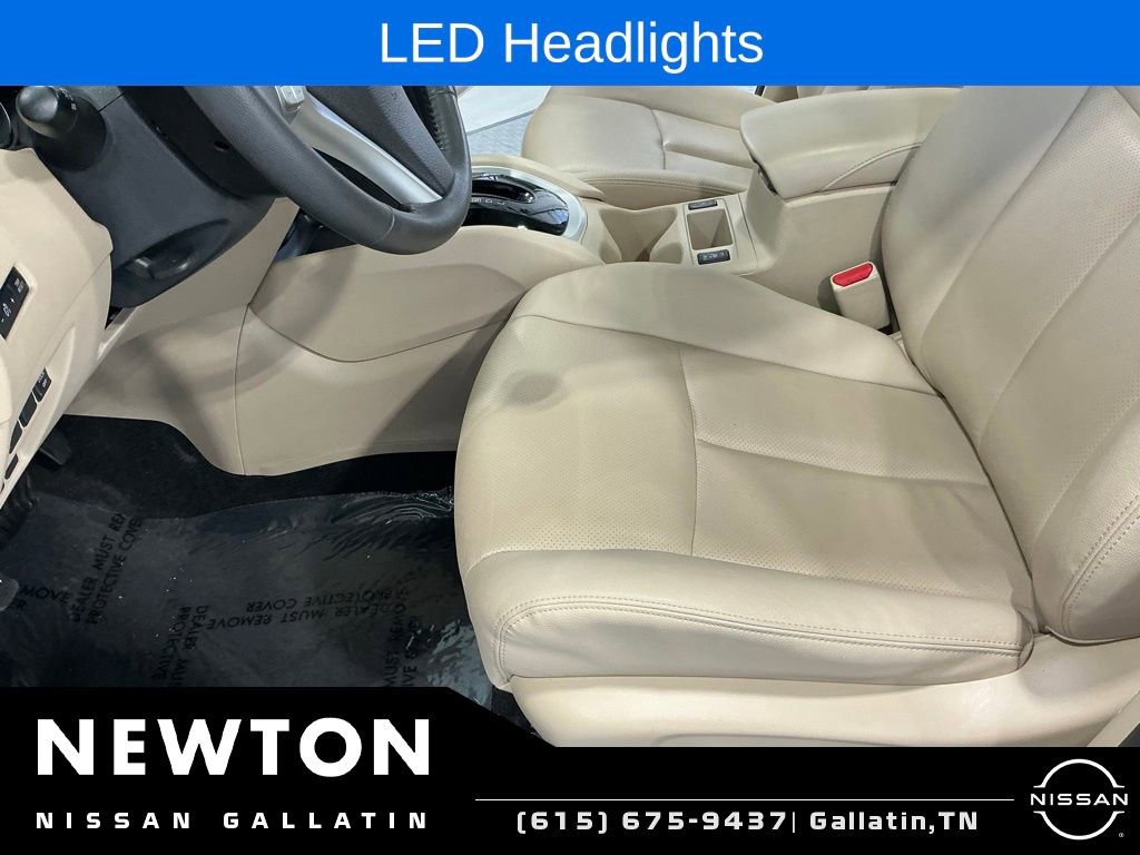 Used 2016 Nissan Rogue SL w/ SL Premium Package FWD image 14
