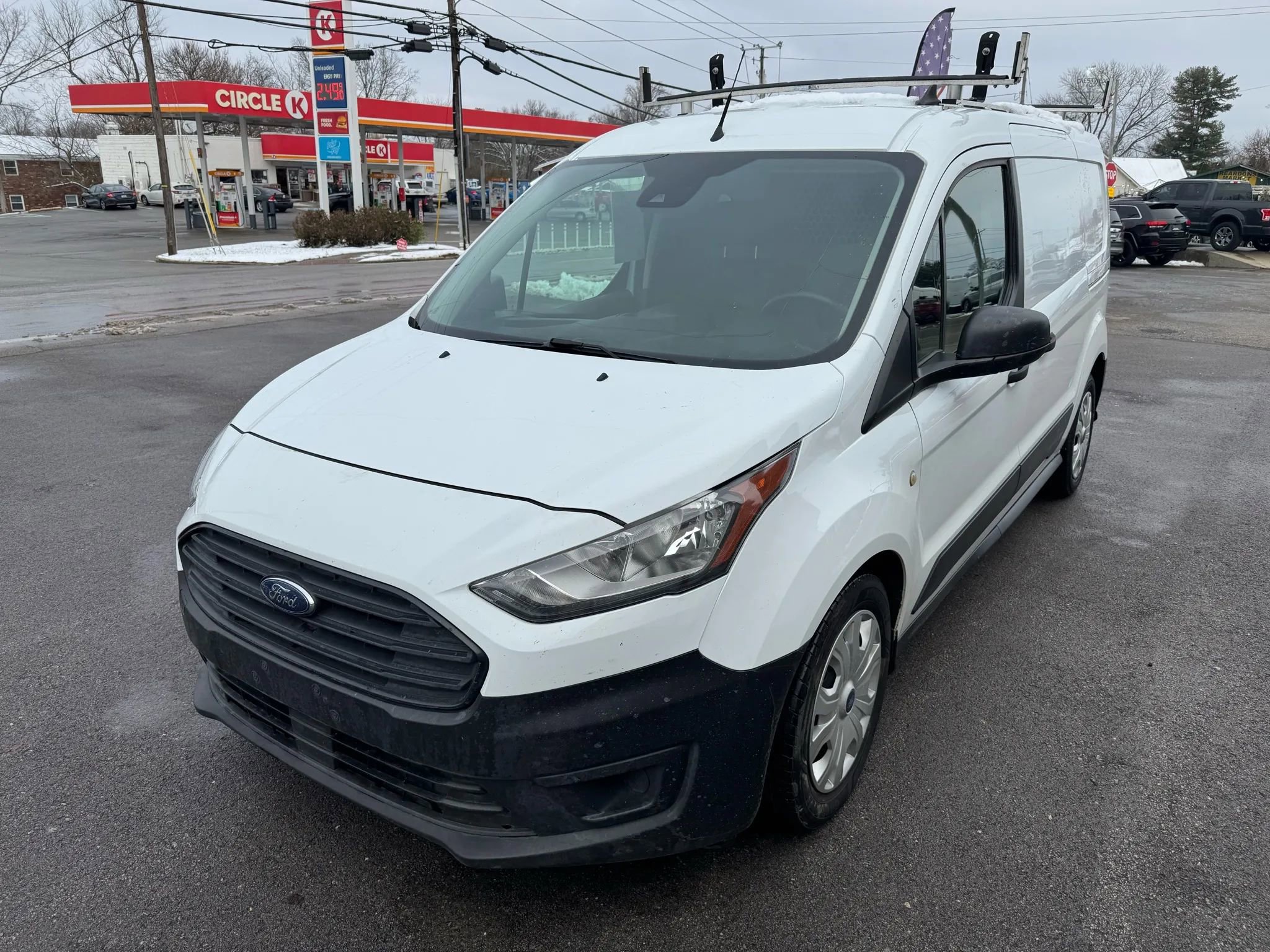 Used 2020 Ford Transit Connect XL image 3