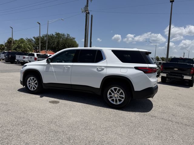 Used 2023 Chevrolet Traverse LS FWD image 8