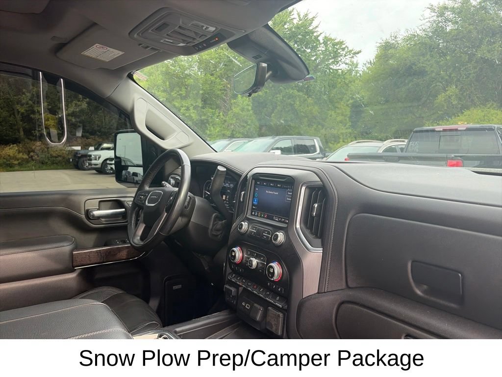 Used 2023 GMC Sierra 2500 Denali w/ Denali Ultimate Package AWD/4WD image 16