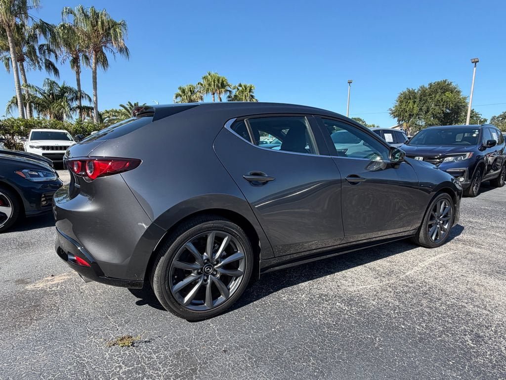 Used 2023 MAZDA MAZDA3 s FWD image 5
