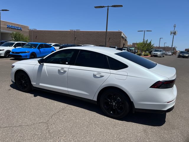 Certified 2025 Honda Accord SE image 10