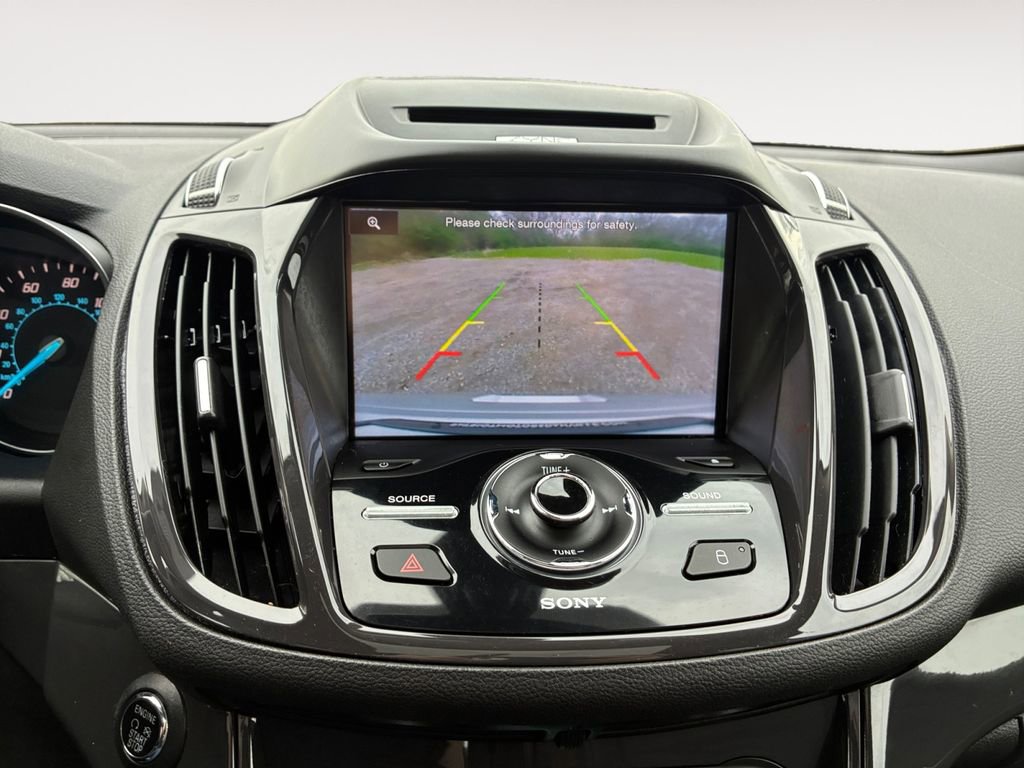 Used 2015 Ford Escape Titanium image 31