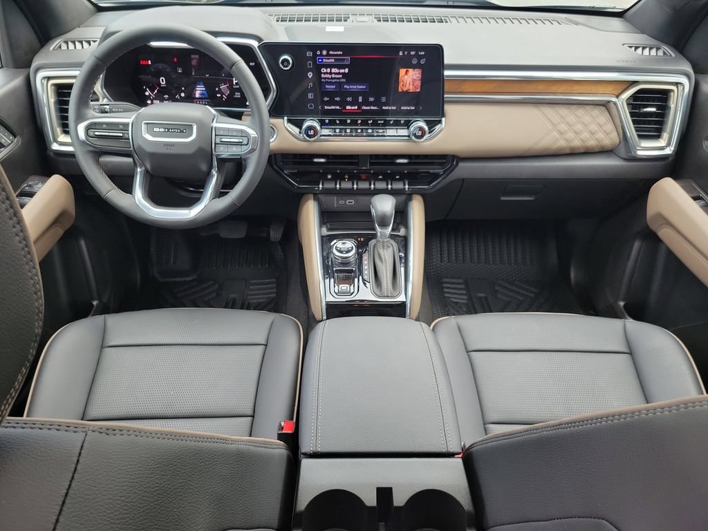 Used 2026 GMC Canyon Denali AWD/4WD image 16