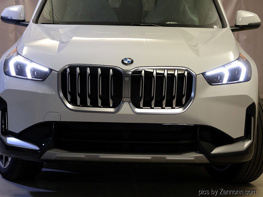 New 2026 BMW X1 xDrive28i w/ Convenience Package AWD/4WD image 6