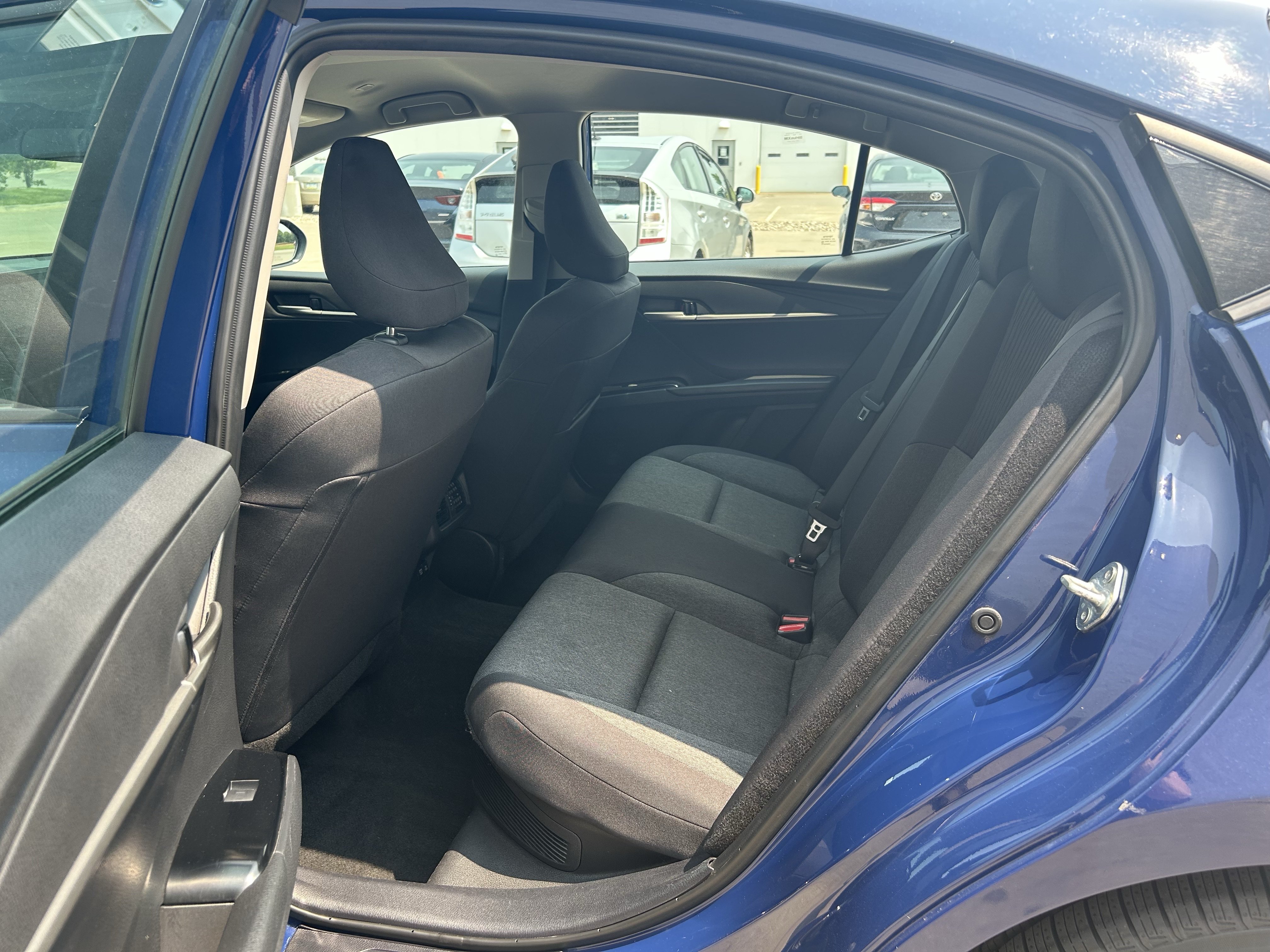 Used 2025 Toyota Camry LE FWD image 18