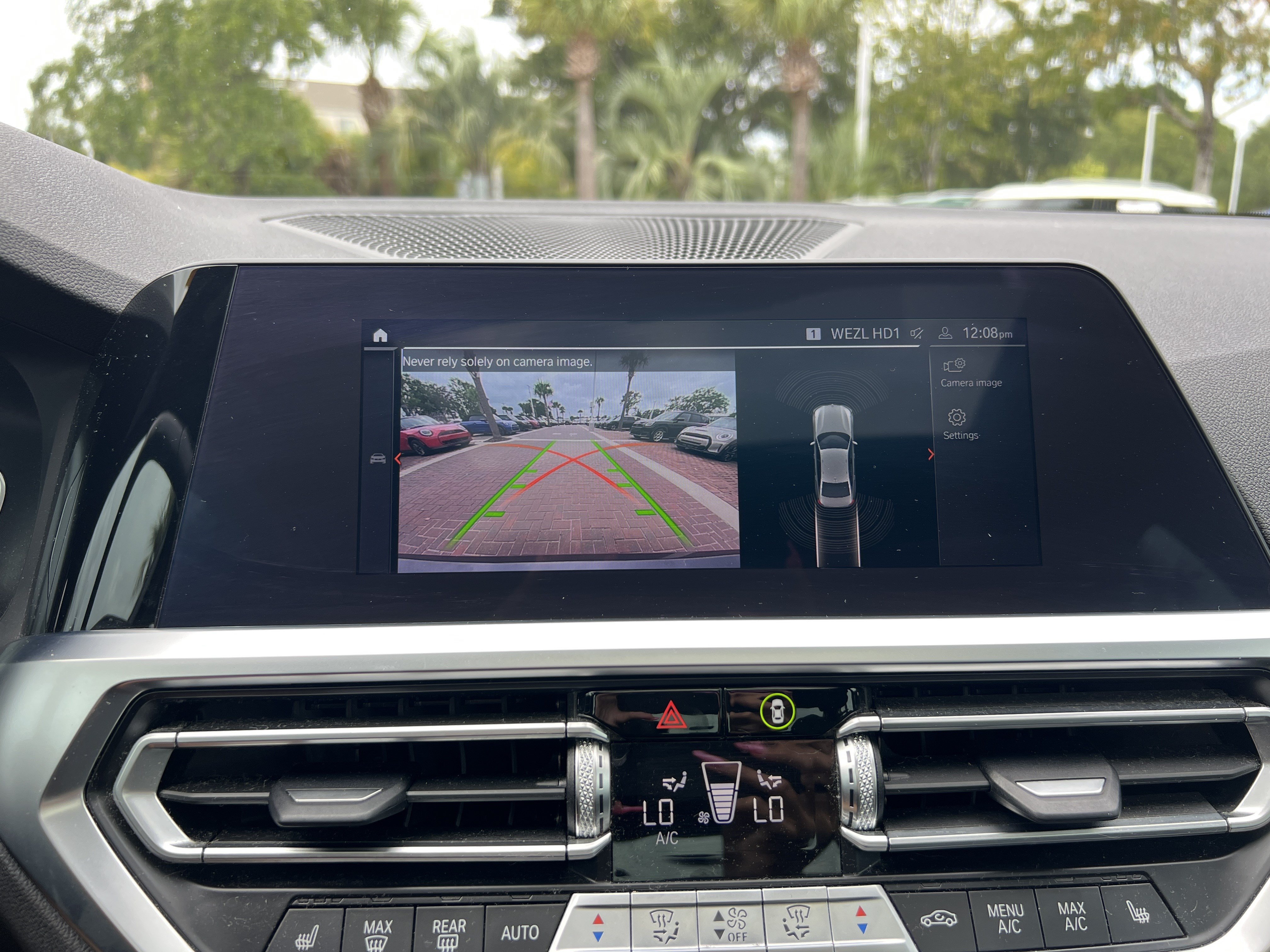Used 2021 BMW 330i Sedan w/ Driving Assistance Package RWD image 25