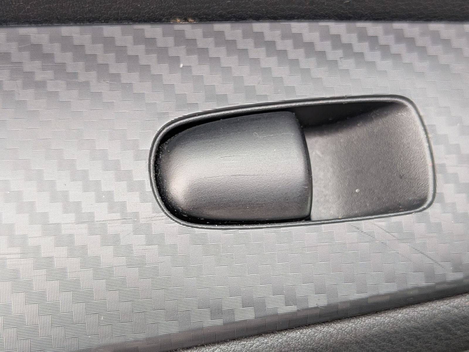 Used 2024 Nissan Sentra SV FWD image 28