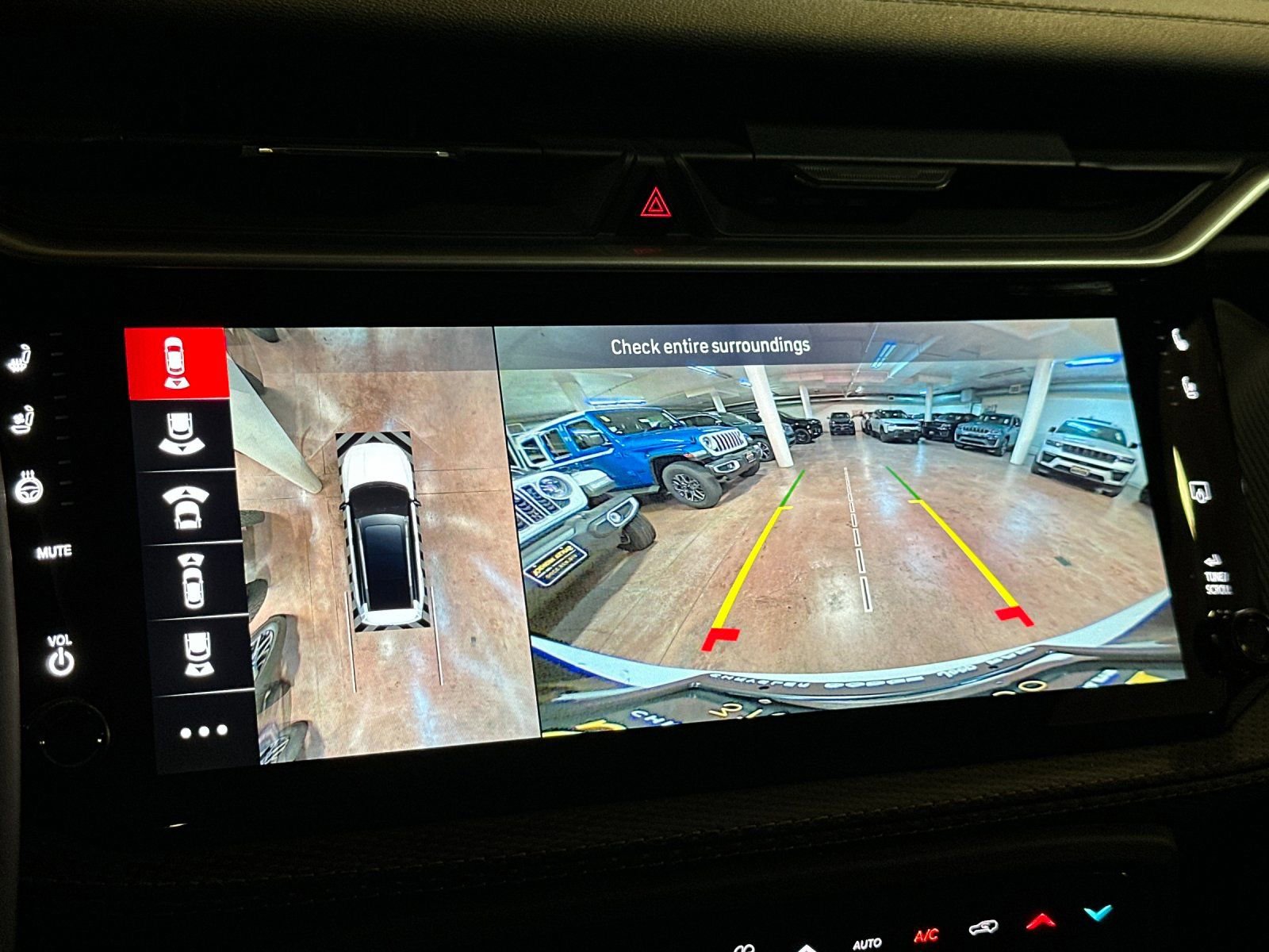 New 2026 Jeep Cherokee Overland AWD/4WD image 19