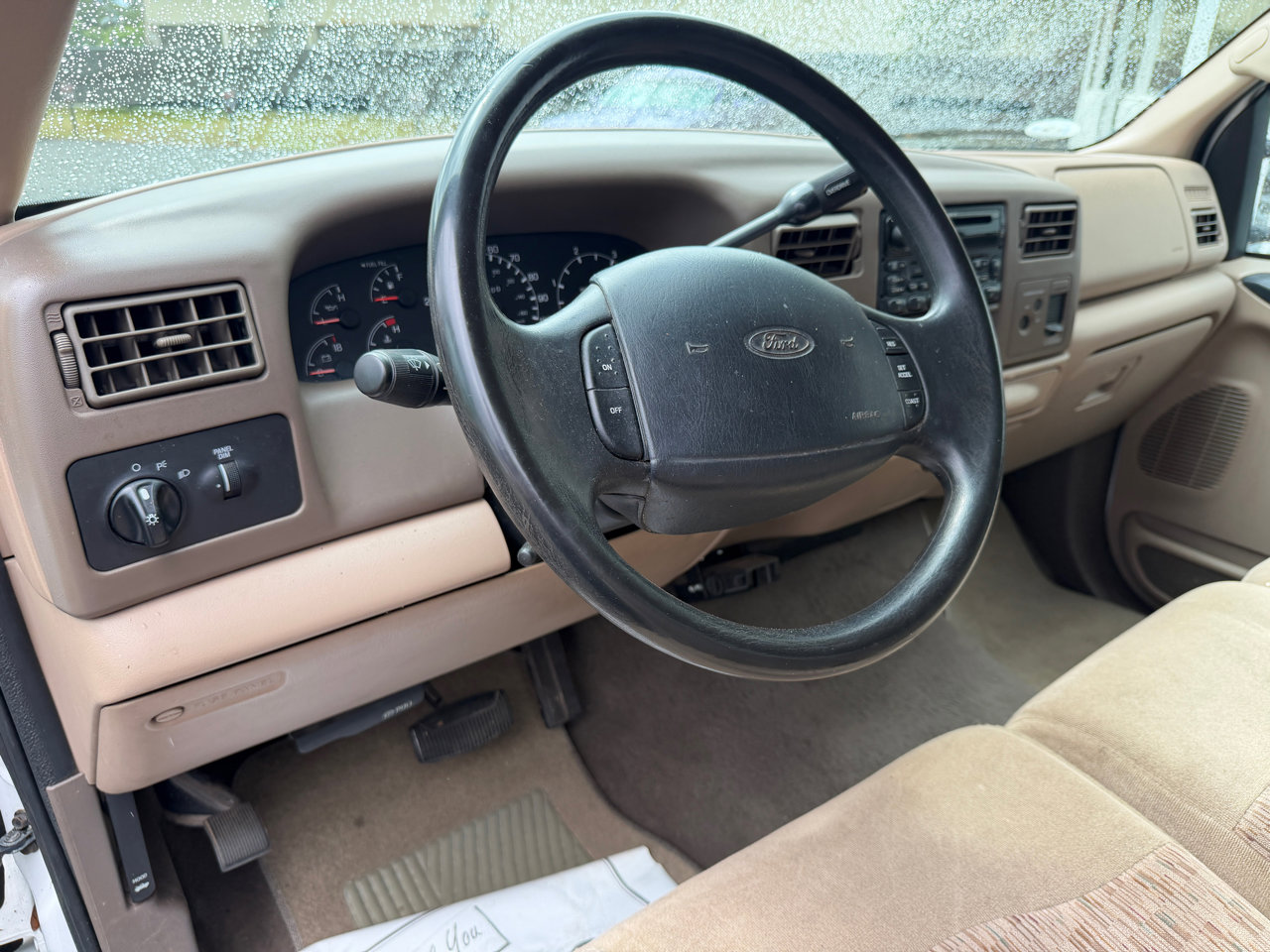 Used 1999 Ford F250 XLT image 10