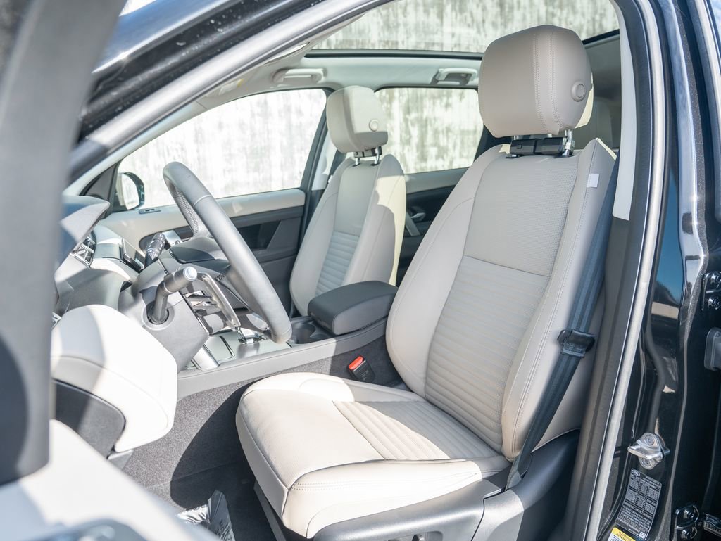 Certified 2024 Land Rover Discovery Sport S AWD/4WD image 20