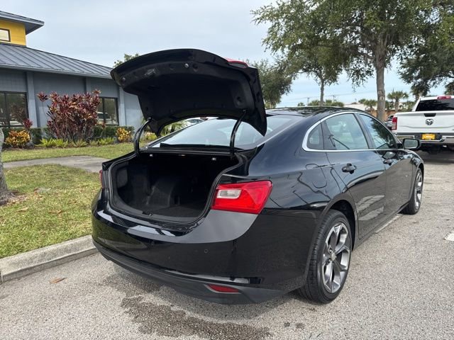 Used 2023 Chevrolet Malibu LT w/ Driver Confidence Package FWD image 18