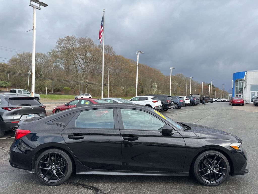 Used 2024 Honda Civic Sport image 7