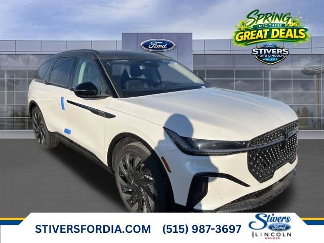 New 2026 Lincoln Nautilus Reserve image 1