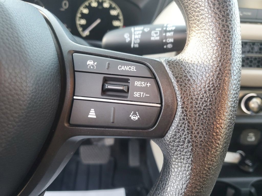 Used 2024 Honda HR-V LX image 15