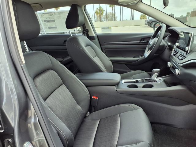 New 2026 Nissan Altima 2.5 SV FWD image 6