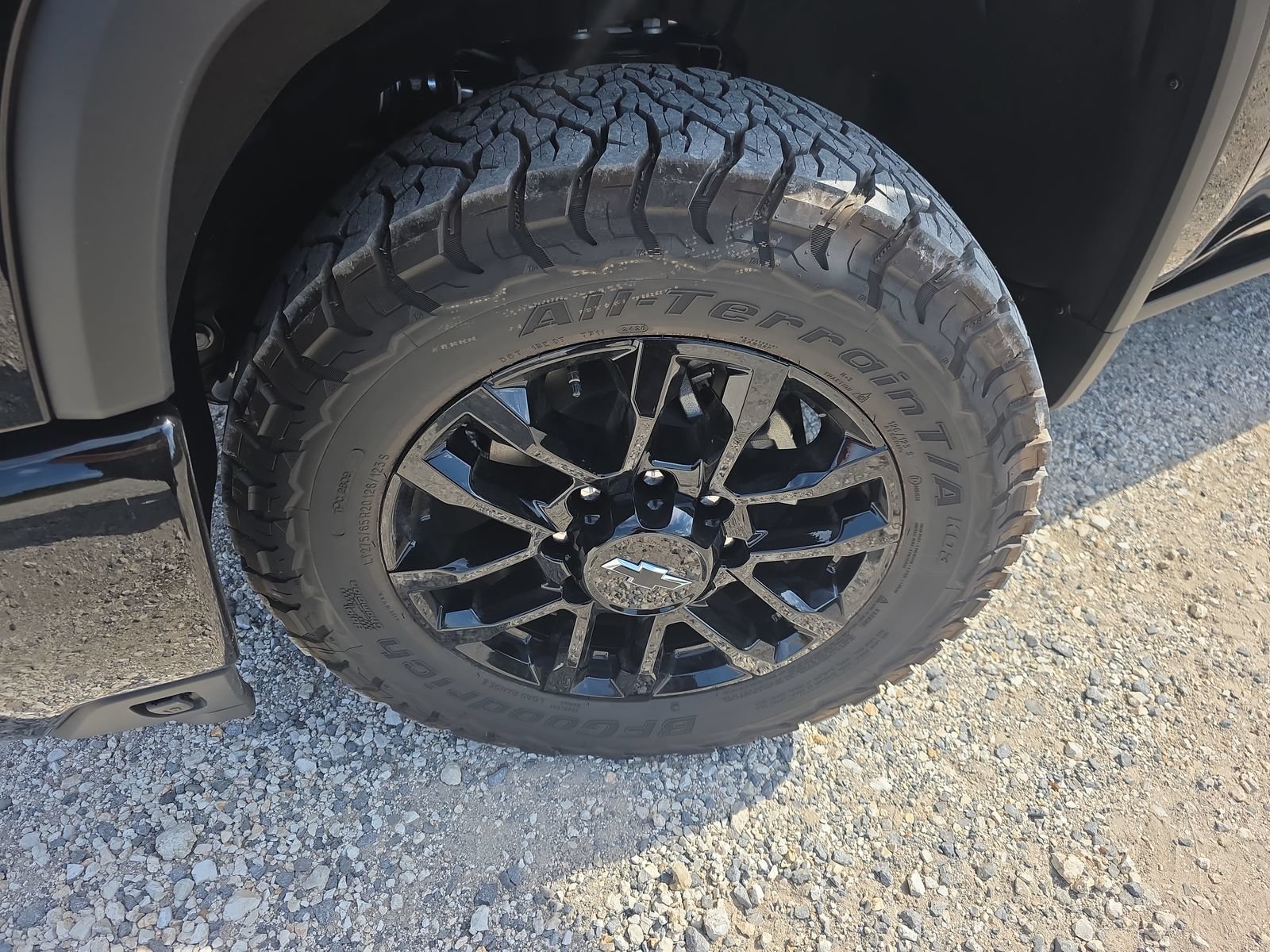 New 2026 Chevrolet Silverado 2500 High Country w/ High Country Premium Package AWD/4WD image 13
