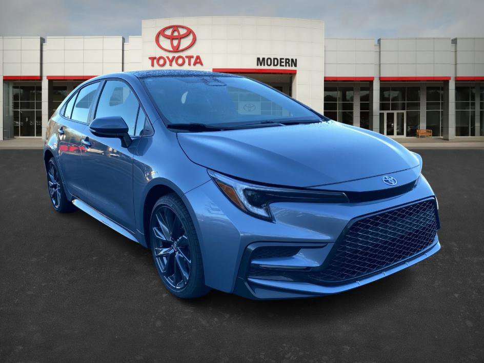 Certified 2025 Toyota Corolla SE image 3