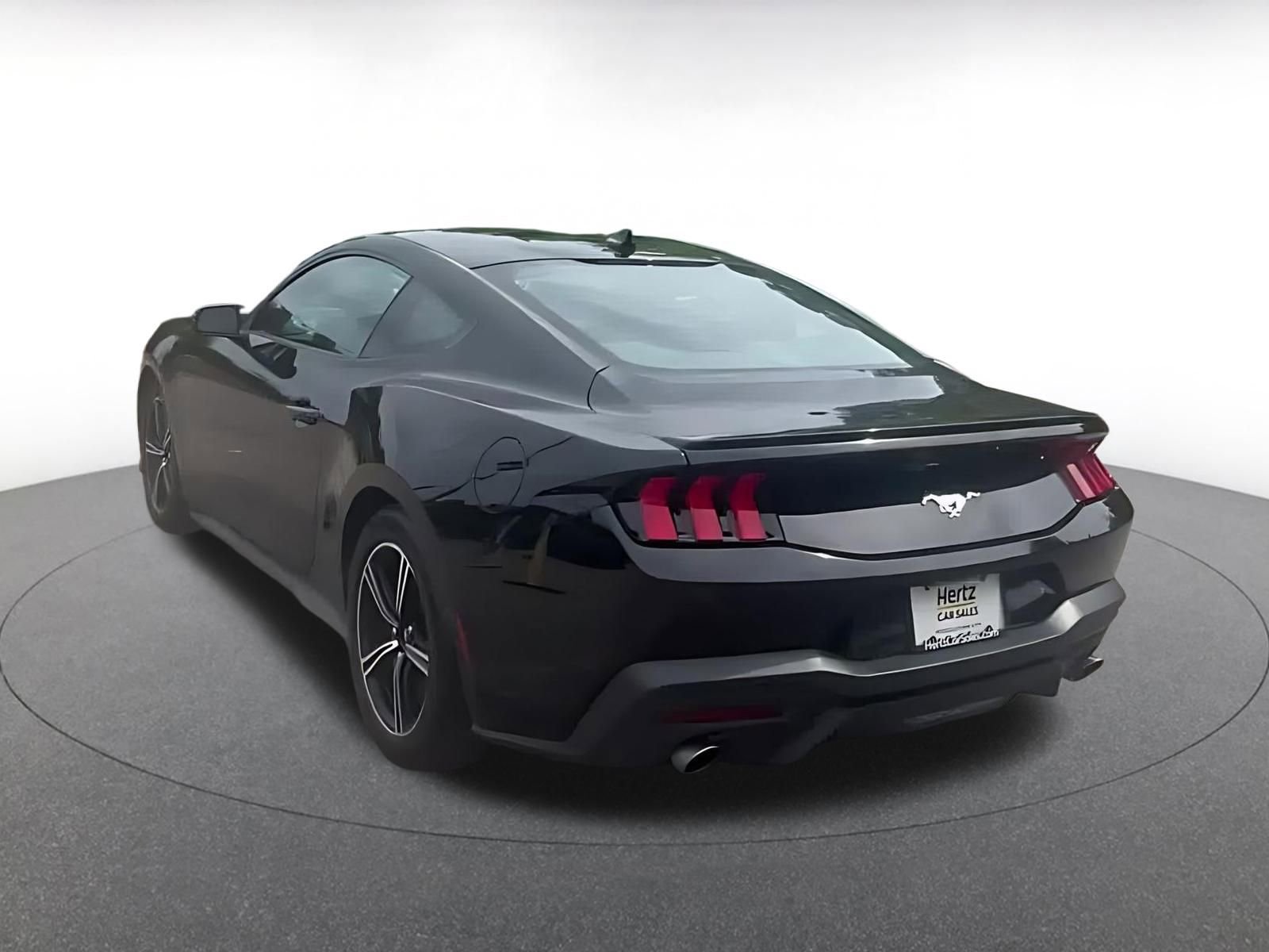 Used 2024 Ford Mustang Premium image 10