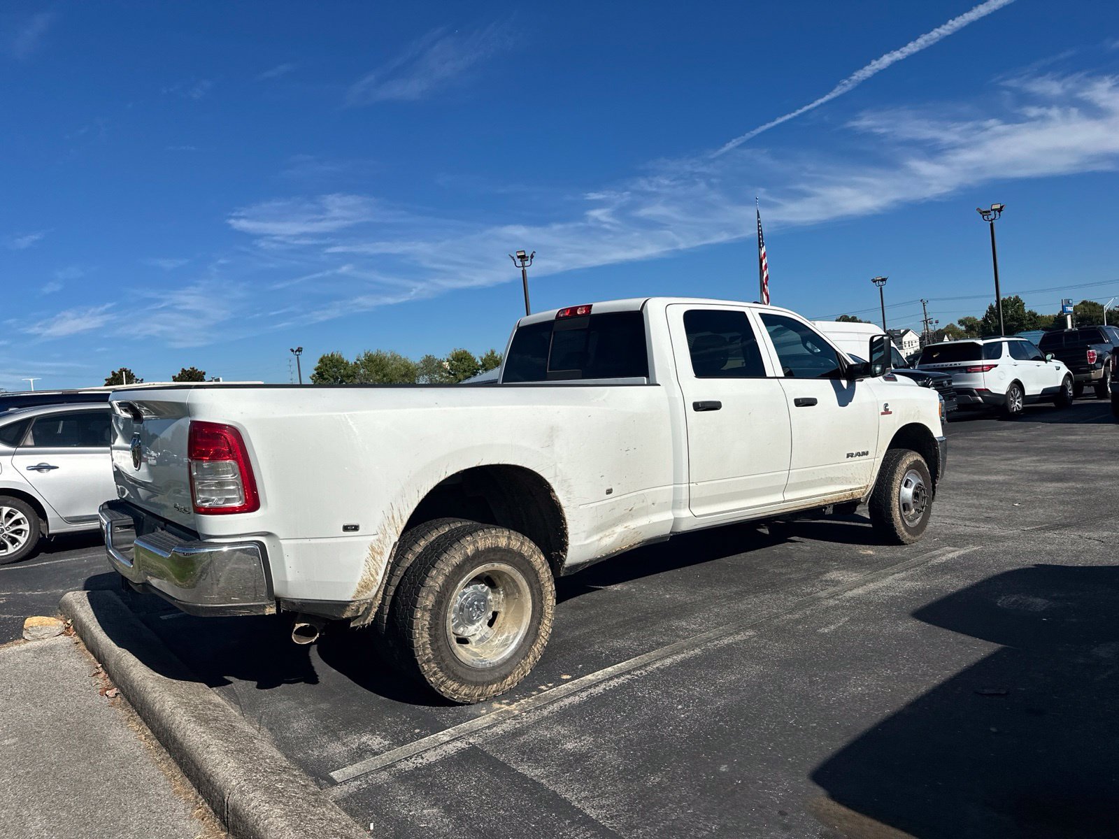 Used 2022 RAM 3500 Tradesman AWD/4WD image 4