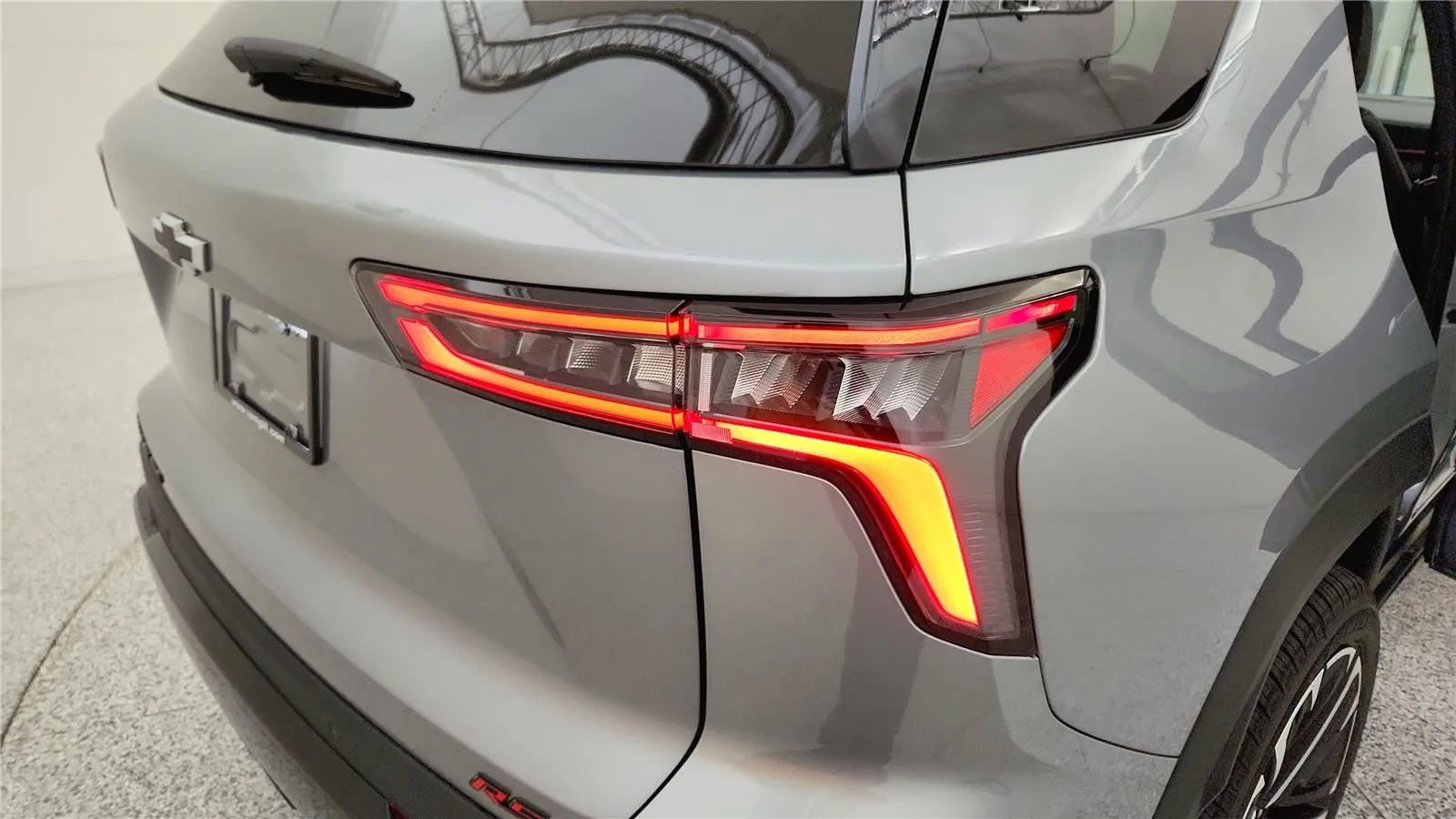 New 2026 Chevrolet Equinox RS w/ Convenience Package III image 15