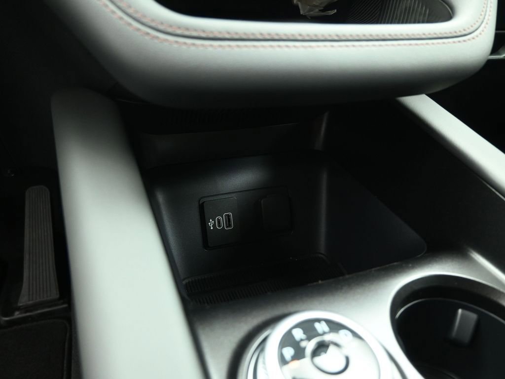 New 2026 Ford Explorer Active image 16