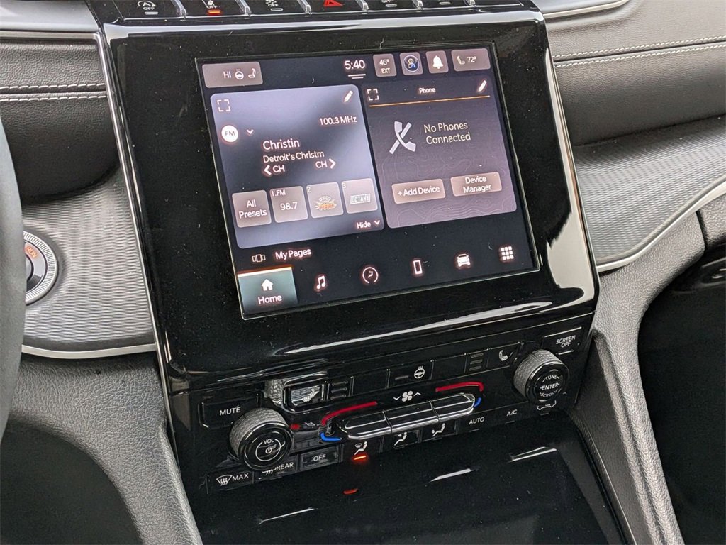 Certified 2024 Jeep Grand Cherokee Altitude image 23