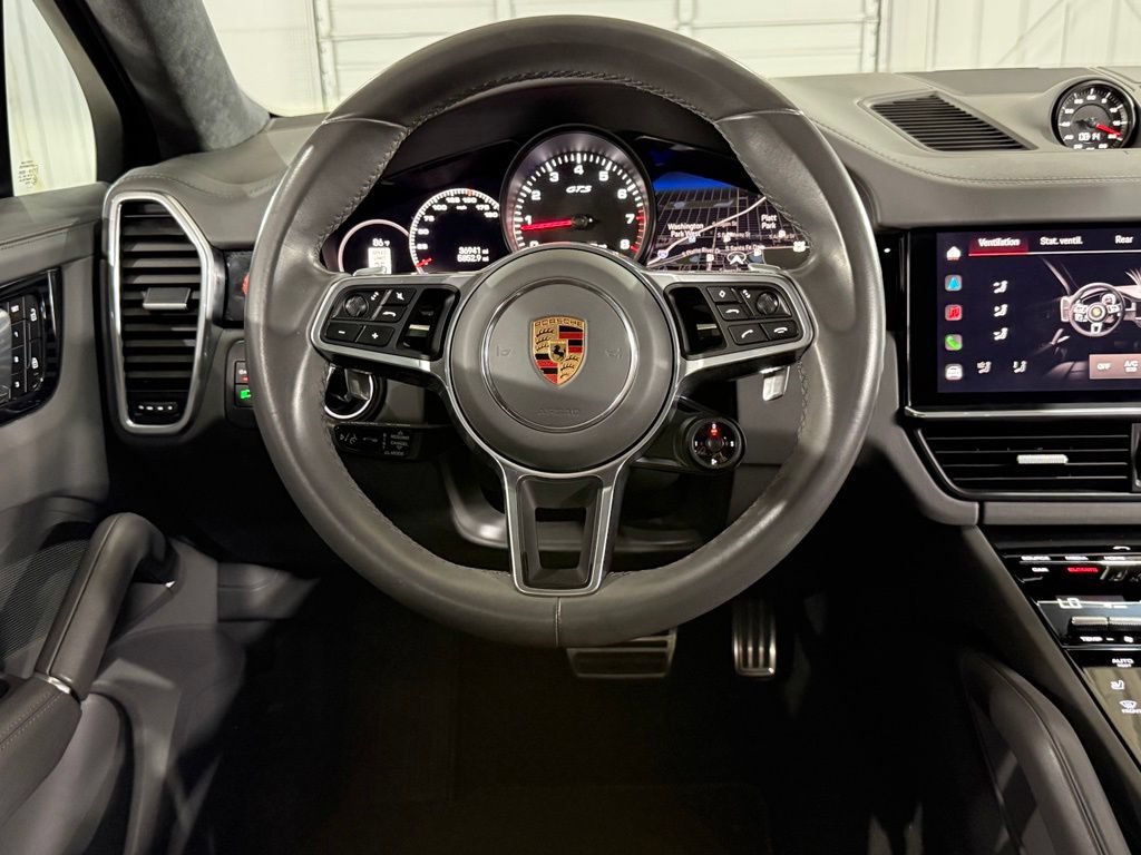 Used 2022 Porsche Cayenne GTS AWD/4WD image 55