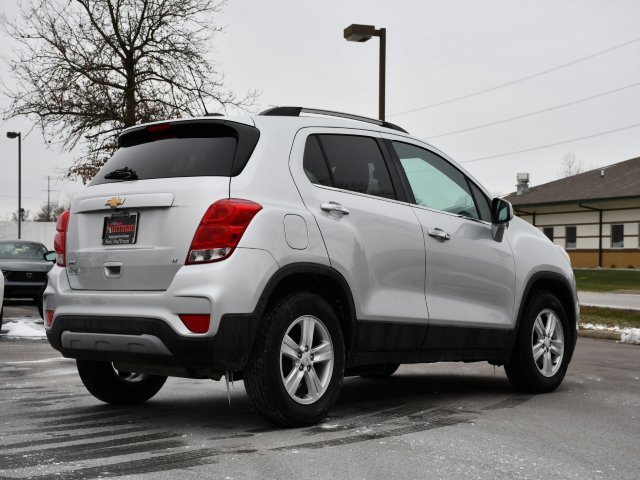 Used 2019 Chevrolet Trax LT w/ LT Convenience Package image 7
