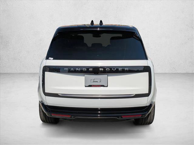 Used 2025 Land Rover Range Rover Long Wheelbase SE image 7