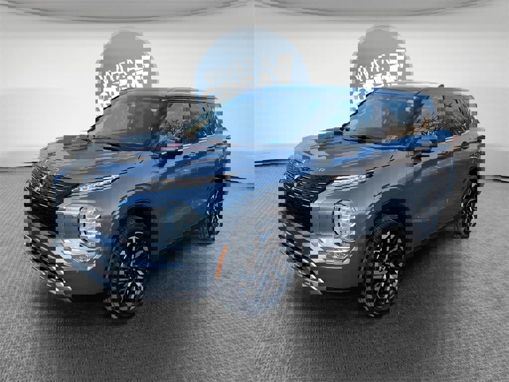 Used 2023 Mitsubishi Outlander SE image 8