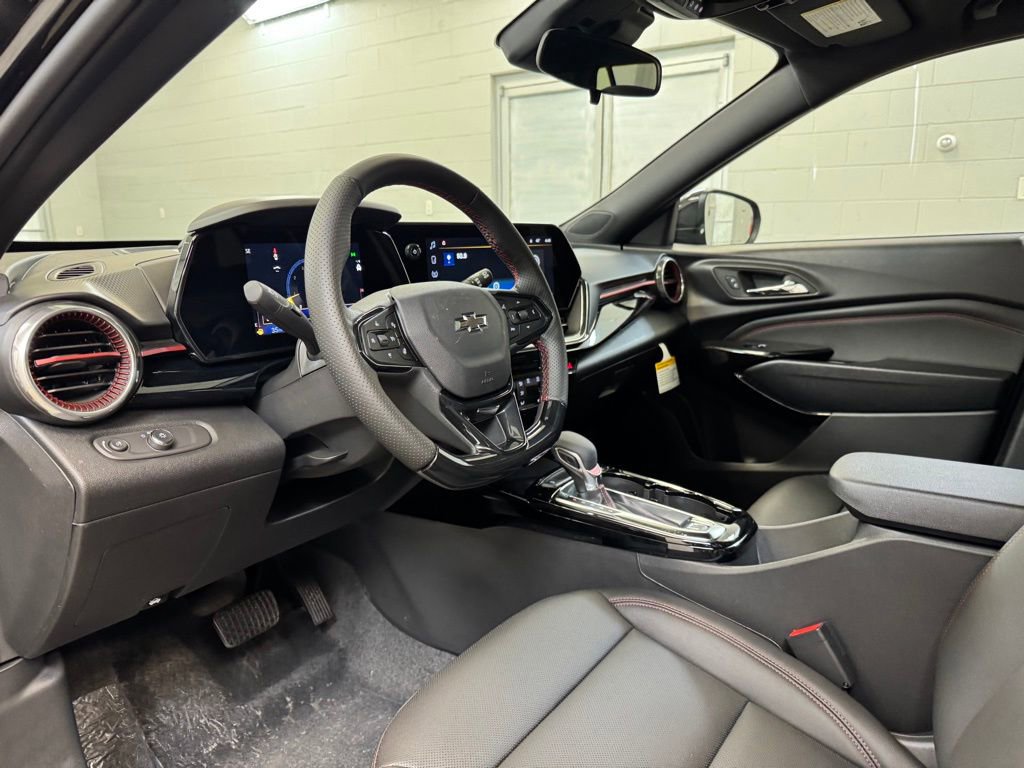 New 2026 Chevrolet Trax RS w/ Sunroof Package image 13