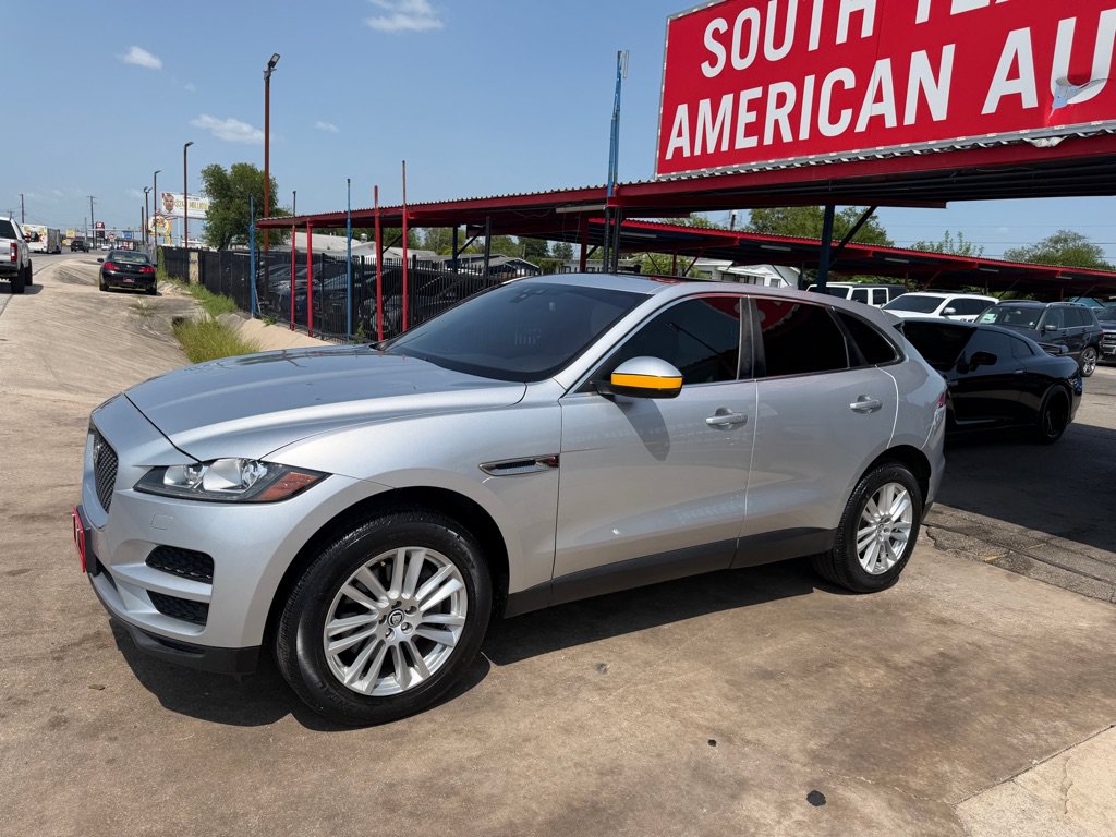 Used 2017 Jaguar F-PACE Prestige AWD/4WD image 9