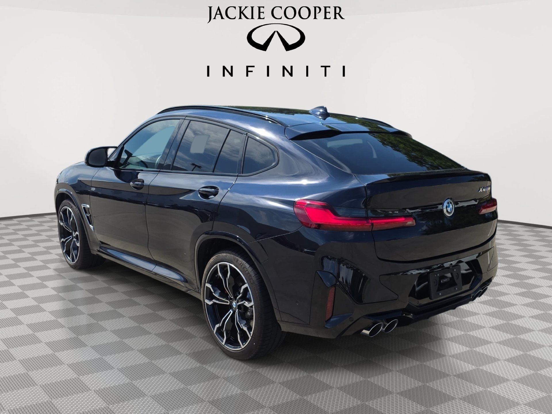 Used 2024 BMW X4 M w/ Executive Package AWD/4WD image 7