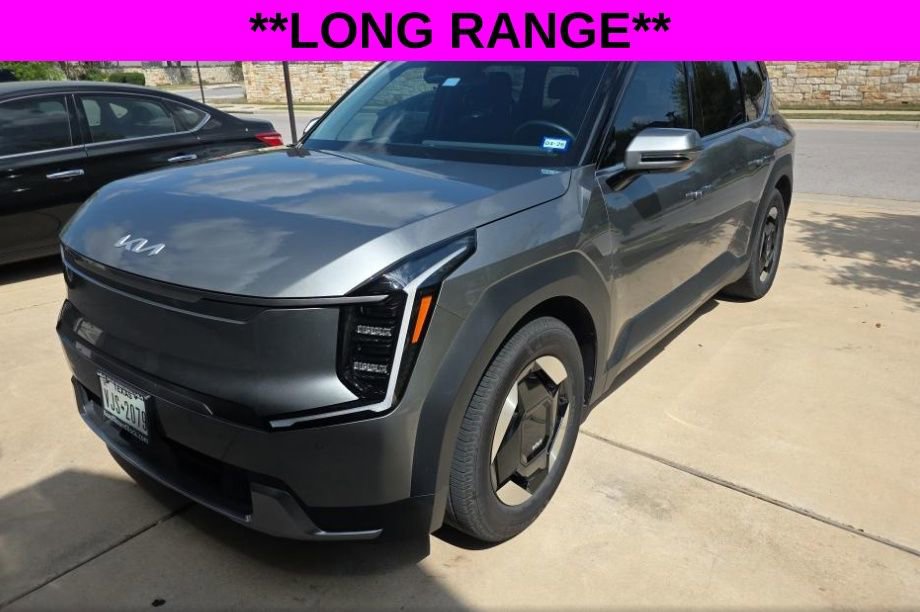 Used 2024 Kia EV9 Light Long Range image 3