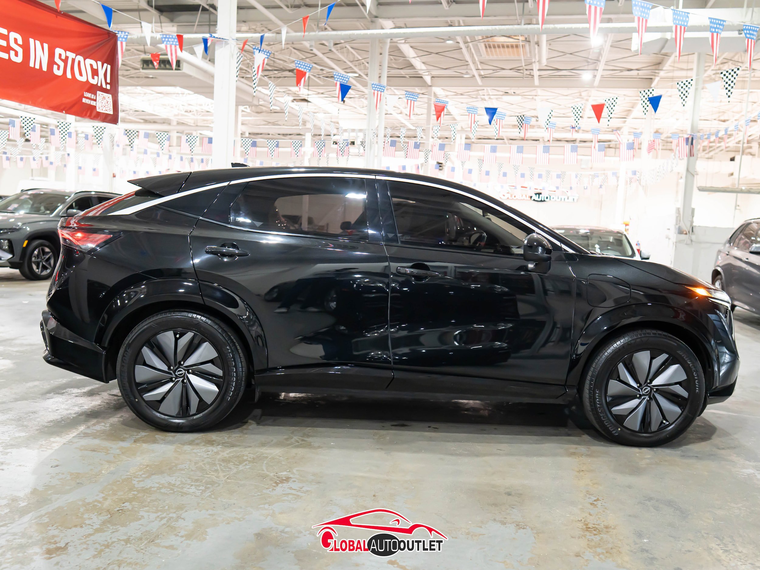 Used 2023 Nissan Ariya FWD image 8