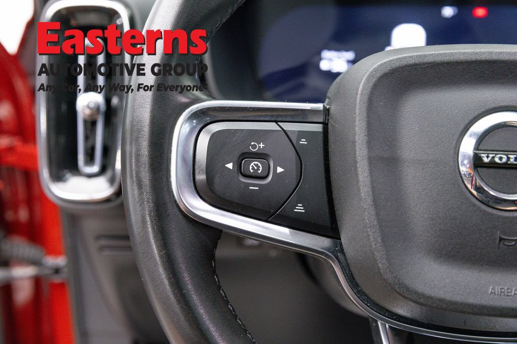 Used 2022 Volvo XC40 P8 Recharge Plus AWD/4WD image 15