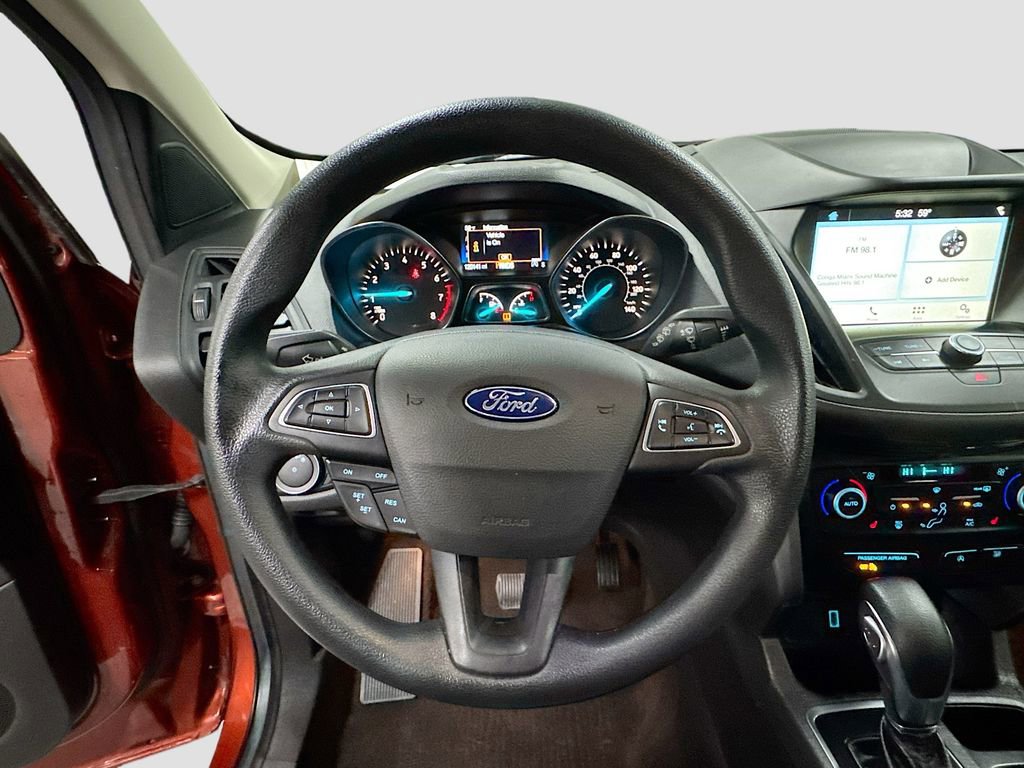 Used 2019 Ford Escape SE image 7