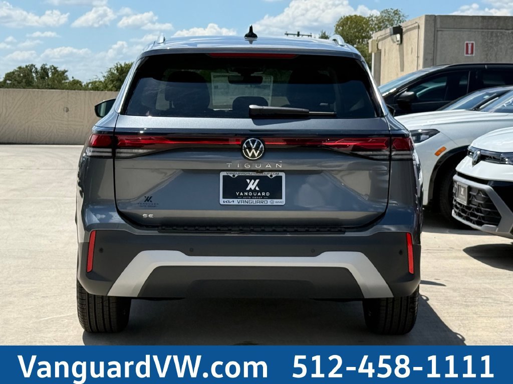 New 2026 Volkswagen Tiguan SE FWD image 7