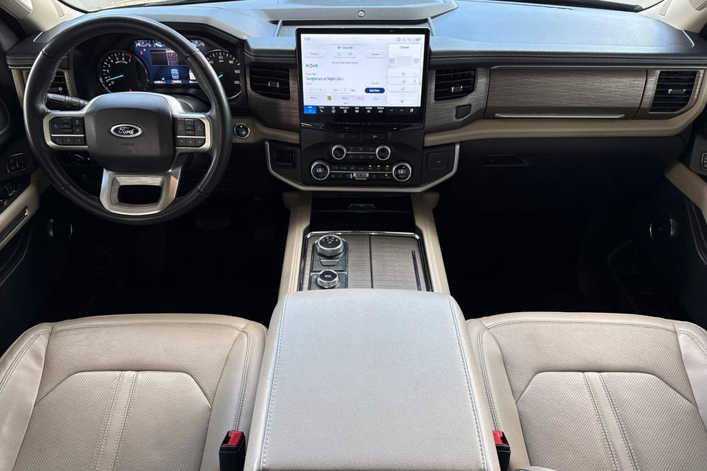 Used 2024 Ford Expedition Max Limited image 21