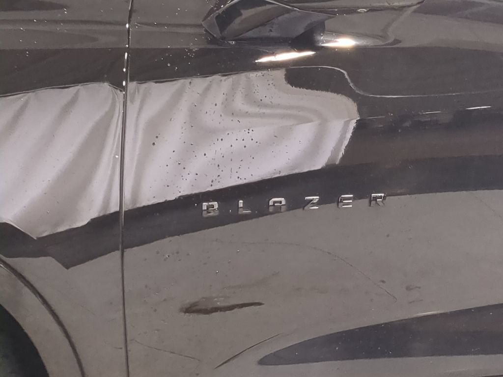 Used 2019 Chevrolet Blazer RS AWD/4WD image 16