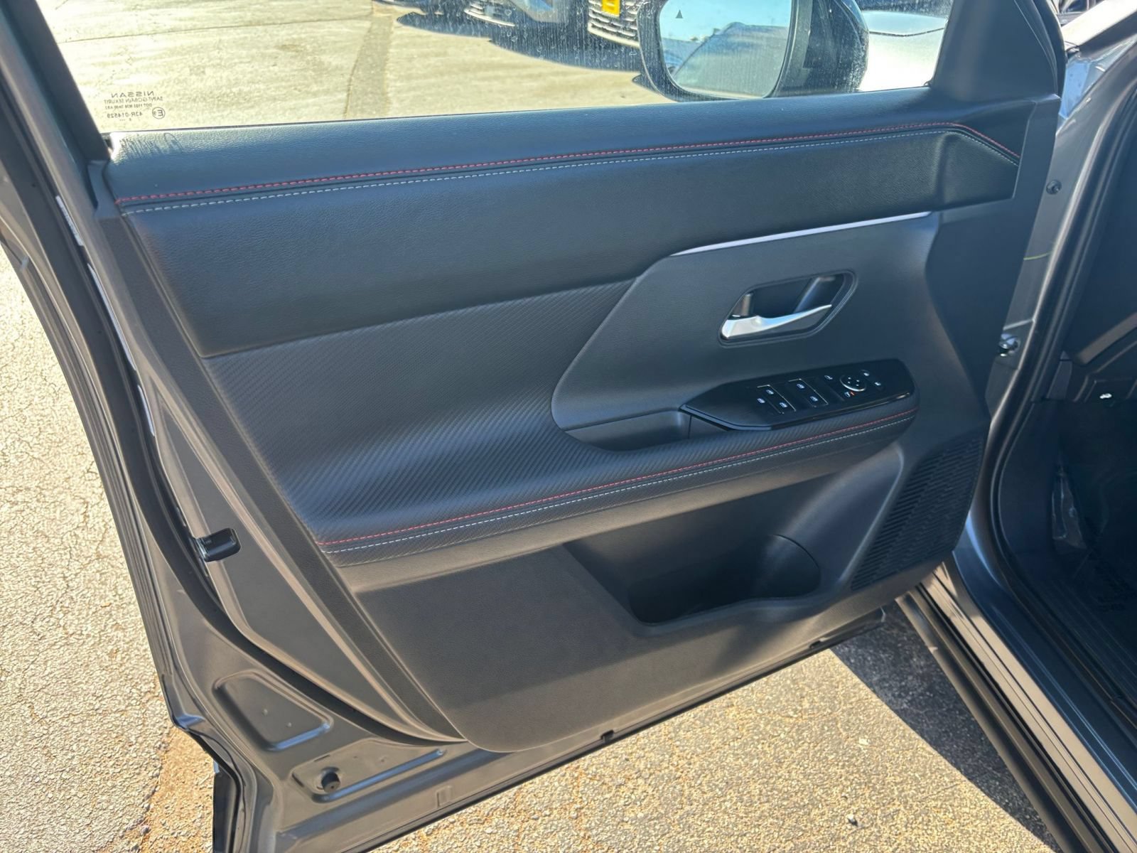 Used 2026 Nissan Kicks SR AWD/4WD image 18