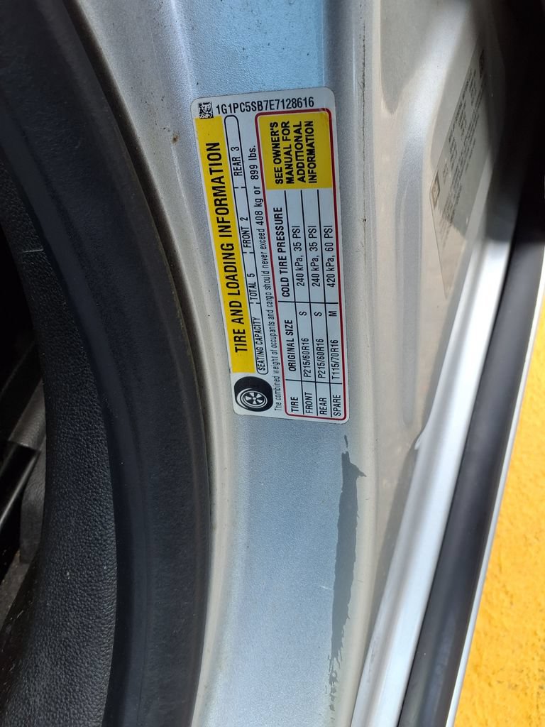 Used 2014 Chevrolet Cruze LT FWD image 29