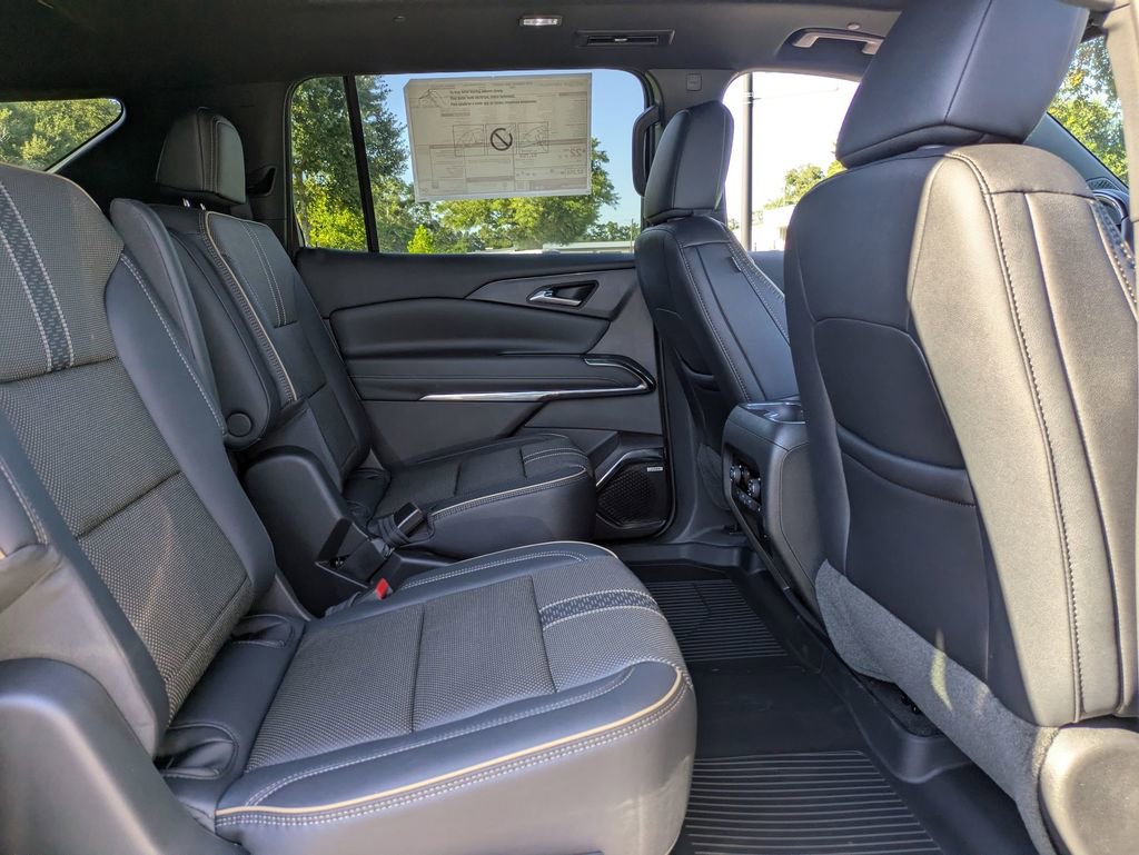 New 2026 Chevrolet Traverse High Country image 33