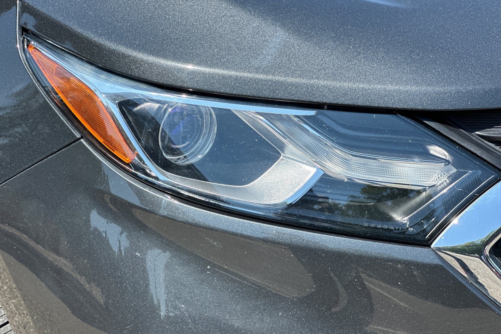 Used 2018 Chevrolet Equinox LS FWD image 10
